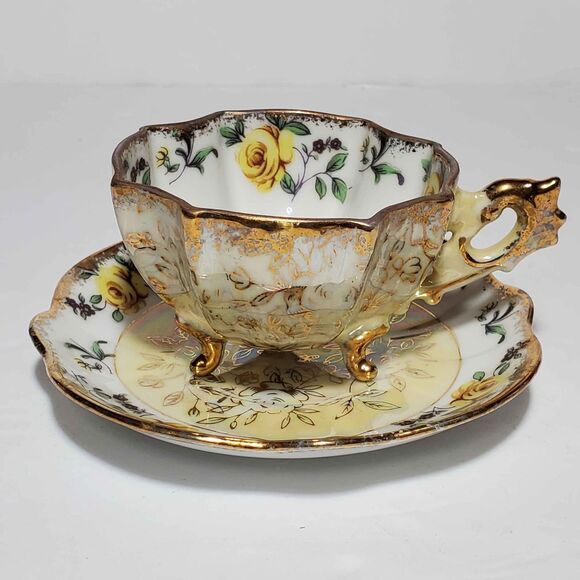 Napco Small Cup and Saucer Yellow Roses Hand Painted Opalescent Vintage - Picture 1 of 10